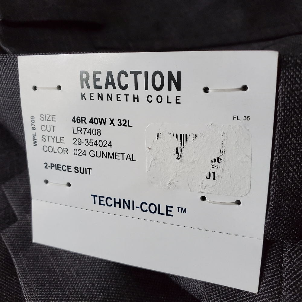 Kenneth Cole Reaction Techni-Cole Gray Dress Pants - Picture 4 of 8